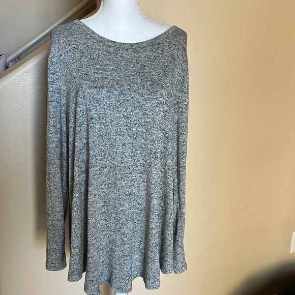 torrid Sweaters - Torrid criss cross back sweater